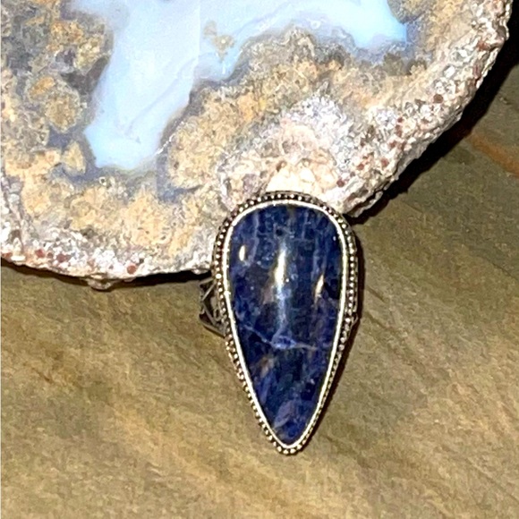 Vintage Sodalite Chunky Gemstone Boho, Festival Ring Size 6.5 Silver Blue - Picture 8 of 9